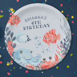 Personalisierte Kinder unter Wasser Pappteller<br><div class="desc">Bringen Sie den Ozean mit diesen schönen Aquarellpapier-Tellern zum Geburtstag Ihrer Kinder! Diese Teller mit einer Vielzahl von Meereslebewesen wie Fisch,  Krabbe,  Oktopus und Seepferd machen jede Geburtstagsparty unter dem Meer zu einem unvergesslichen Erlebnis.</div>