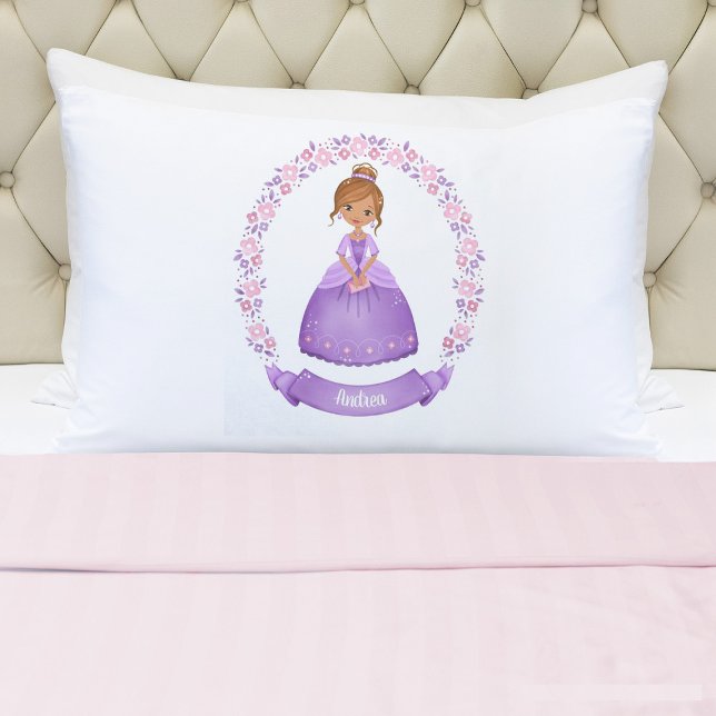 Personalisierte Lila Princess Pillowcase Kissenbezug (A cute girls purple princess Pillowcase. Personalize it with your girls name.)