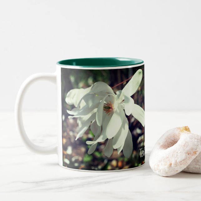 Personalisierte Magnolische Blume Zweifarbige Tasse (Mit Donut)
