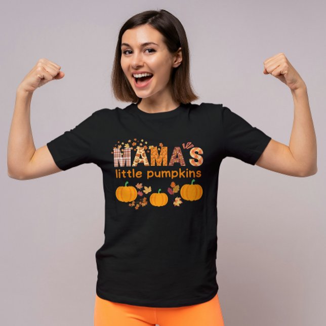 Personalisierte Mamas kleine Kürbiskins Niedliche  T-Shirt (Von Creator hochgeladen)