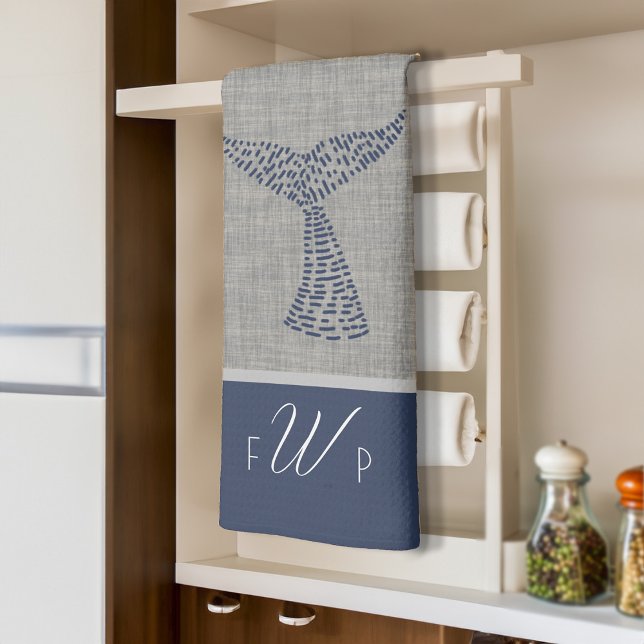 Personalisierte Monogram Nautic Whale Schwanz Line Geschirrtuch (Personalized Monogram Nautical Whale Tail Line Art Kitchen Towel)