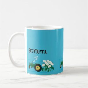 Personalisierte Muscheln mit Traktor und Hydrangea Kaffeetasse
