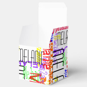 Personalisierte Name-Collage bunt Geschenkschachtel