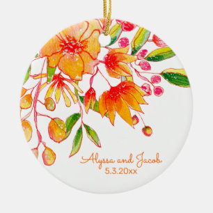 Personalisierte Namen Orange Blumige Hochzeitsdatu Keramik Ornament