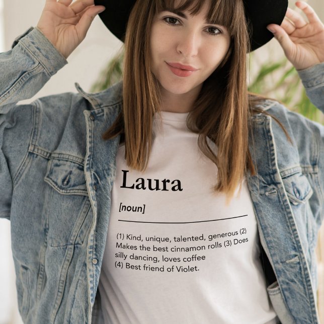 Personalisierte Namensdefinition für sie T-Shirt (Von Creator hochgeladen)