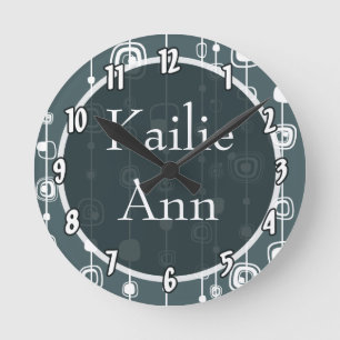 Personalisierte Namensuhr 70er Retro Blue Squares Runde Wanduhr
