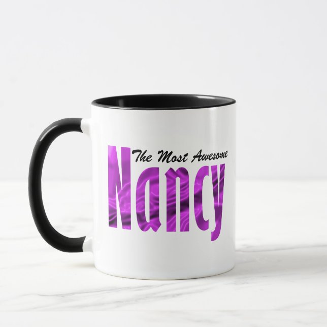 Personalisierte "Nancy" in lebendiger Lila Farbens Tasse (Links)
