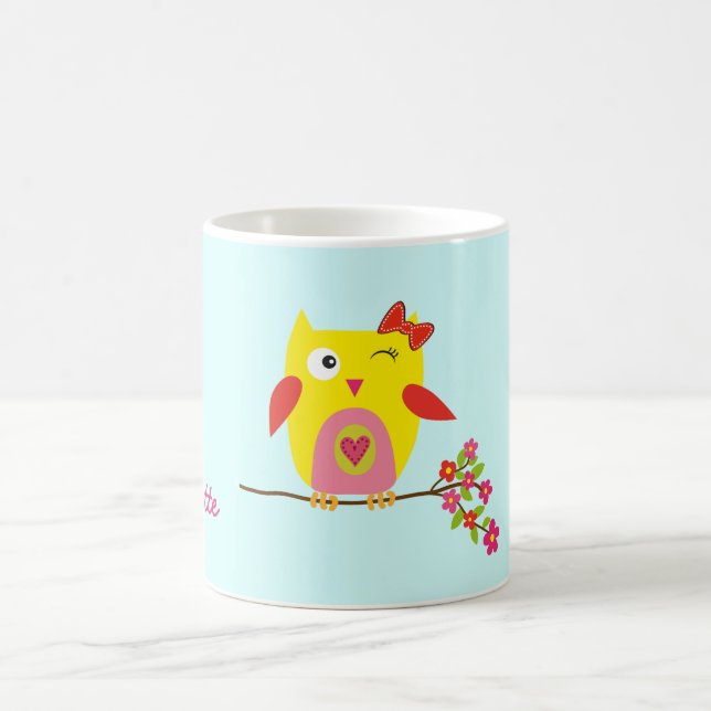 Personalisierte Niedliche Owl Yellow Pink Illustra Tasse (Mittel)