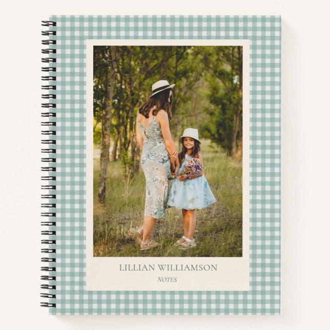 Personalisierte Notizen im Salbeigrün-Gingham-Foto Notizbuch (Vorderseite)