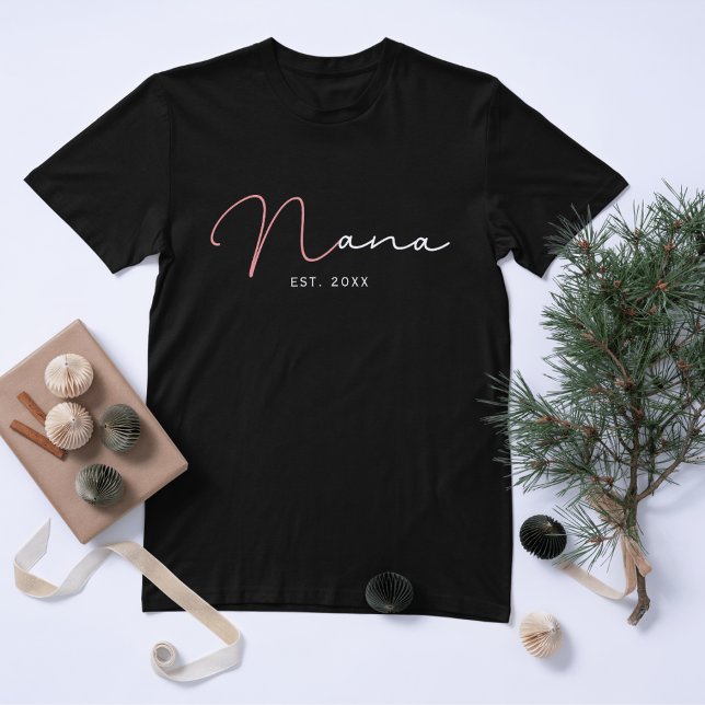 Personalisierte Oma - Großmutter seit 20XX T-Shirt (Von Creator hochgeladen)