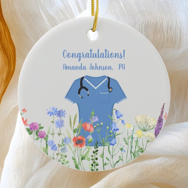 Personalisierte PA Arzt Assistenzärztin Blue Scrub Keramik Ornament (Von Creator hochgeladen)