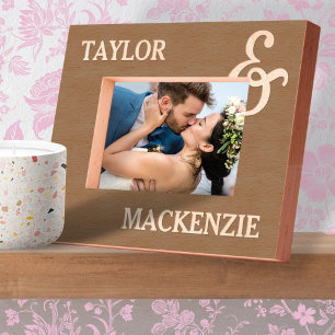 Personalisierte Paare Namen und Ampersand Geätzte Rahmen
