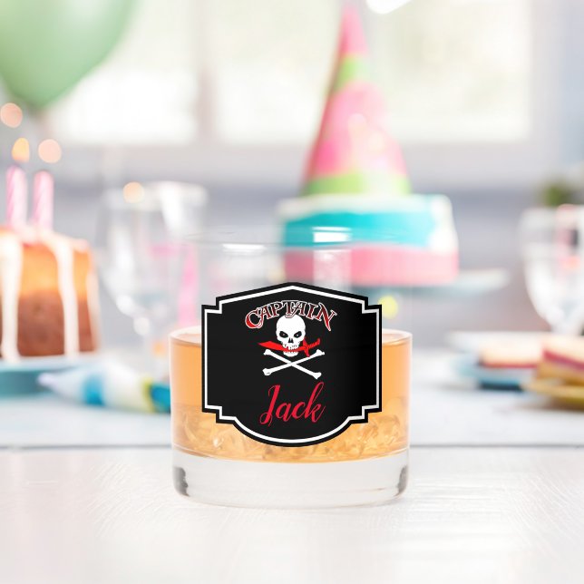 Personalisierte Piratenflagge (Cutlass) Whiskyglas (Insitu (Geburtstag))