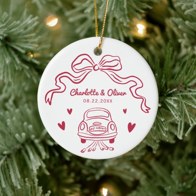Personalisierte Red Hand Drawn Whimsical Bow Weddi Keramik Ornament (Baum)