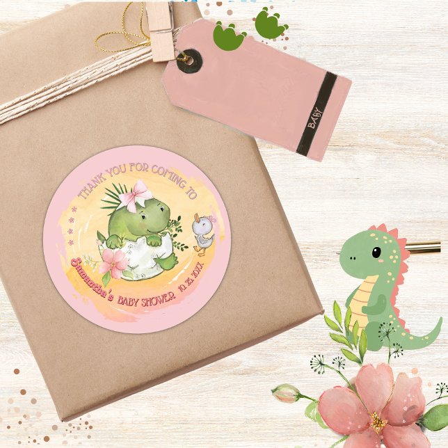 Personalisierte Rosa Dino & Duckling Baby Dusche Runder Aufkleber (Personalized Pink Dino & Duckling Baby Shower Classic Round Sticker)