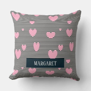 Personalisierte rosa Herzen und Streifen Kissen