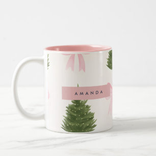 Personalisierte rosa Schleife und Weihnachtsbaum Zweifarbige Tasse