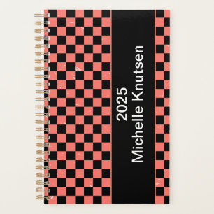 Personalisierte rosa und schwarze Karton 2025 Planer