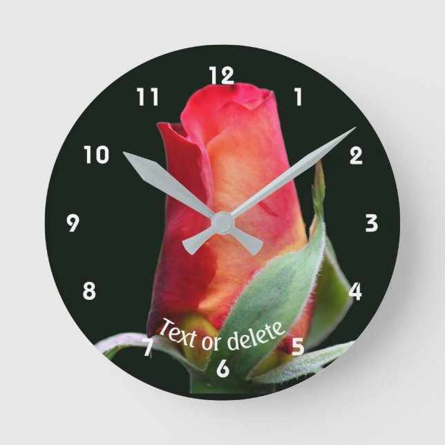 Personalisierte rote Knospe Runde Wanduhr (Vorderseite)