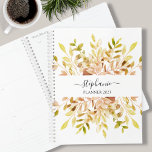 Personalisierte rustikale Wasserfarbe Planer<br><div class="desc">Dieser rustikale botanische Planer ist mit Aquarell in Herbsttönen dekoriert. Einfach mit dem Jahr, Ihrem Namen oder Monogramm anpassbar. Ändern Sie mithilfe des Entwurfstools die Textgröße, den Stil oder die Farbe. Wenn wir unsere Kunstwerke erstellen, werden Sie dieses exakte Bild von anderen Designern nicht finden. Original Wasserfarbe © Michele Davies....</div>