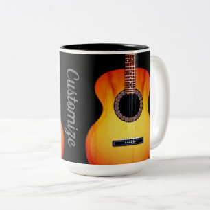Personalisierte schwarze Akustikgitarre Zweifarbige Tasse