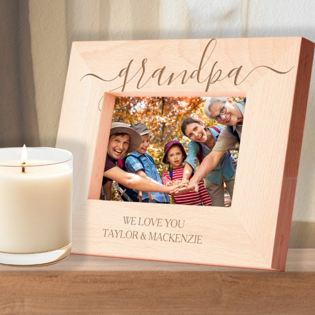 Personalisierte Scroll Typografie Geätzte Rahmen (Personalized Scroll Typography Etched Frames by Ricaso. Change text or leave as Grandpa. Gift ideas)