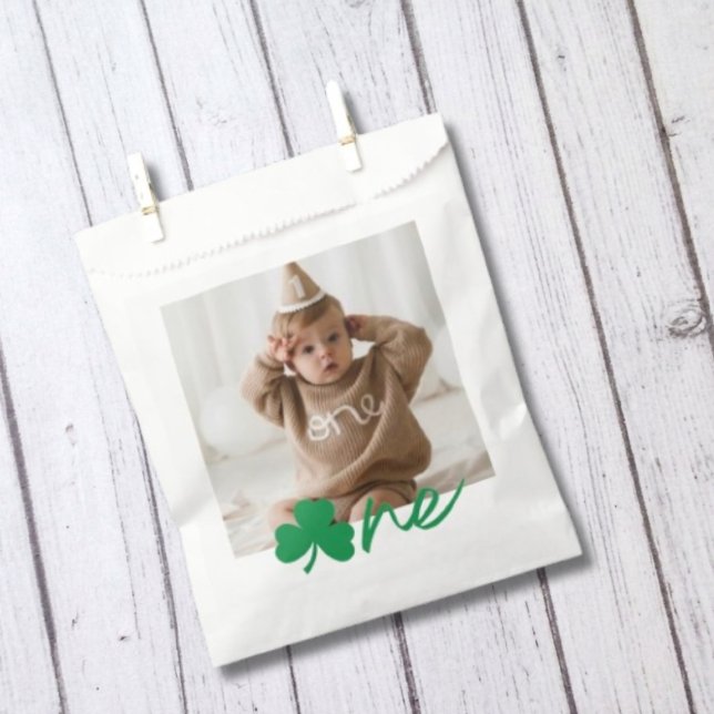 Personalisierte Shamrock-Ein-Geburtstags-Geschenkt Geschenktütchen (Von Creator hochgeladen)