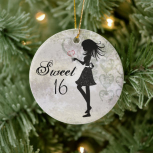 Personalisierte Silhouette Mädchen und Herz Süß 16 Keramik Ornament