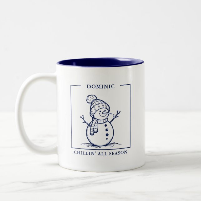 Personalisierte Snowman-Tasse - Ein Wintergenuss Zweifarbige Tasse (Links)