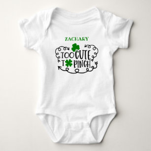 Personalisierte St Patricks zu Niedlich zum Pinch Baby Strampler