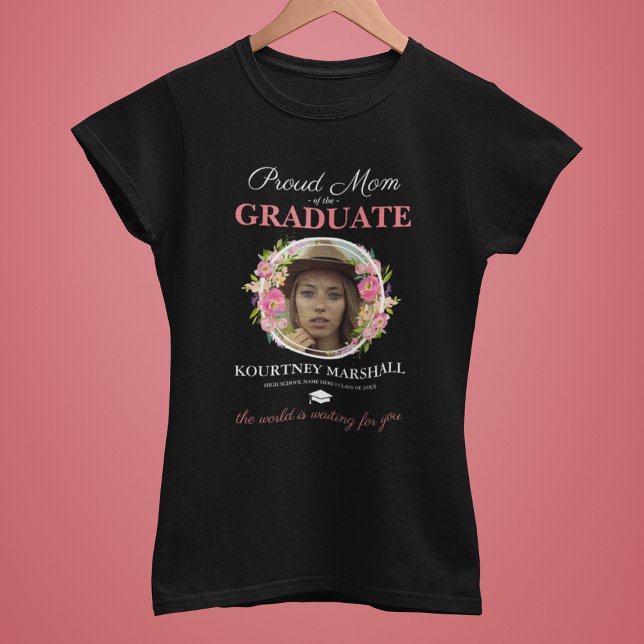 Personalisierte stolz Mama des Graduate T - Shirt  (Von Creator hochgeladen)