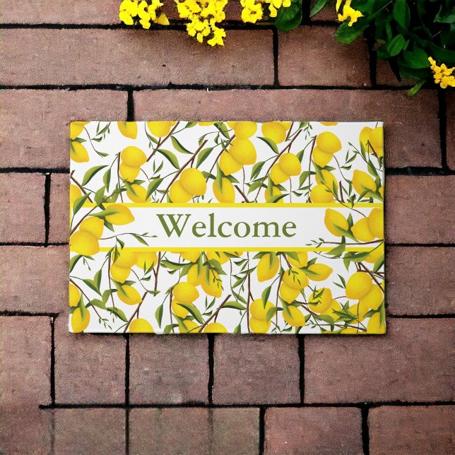 Personalisierte Summery Citrus Lemon Tree Branches Fußmatte (Sunny and welcoming. Elevate your front entry with a new welcome mat.)