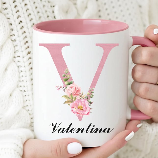 Personalisierte Tasse mit Blumeninitialen und Name (Floral Rose Coffee Mug Christmas Gift for Her, Personalized Pink Floral Mug Gift for Mom or Grandma)
