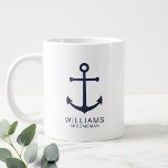 PERSONALISIERTE TRAUZEUGEN C Jumbo-Tasse<br><div class="desc">Moderne Minimalistische Nautical Navy Blue Anchor Personalisierte Trauzeugen Tasse mit marineblau Anker und personalisierten Trauzeuge mit Titel in marineblau modernen Sans Serif Schriftart Stil auf weißem Hintergrund. Auch perfekt für Trauzeuge,  Brautvater,  Ringträger,  Trauzeugin,  Blume Mädchen,  Brautmutter und mehr.</div>