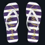 Personalisierte Trauzeugin Lila Gelb, Farbe Flip Flops<br><div class="desc">Rich Gold und Twilight Lila Hochzeitsfeier Flip Flops Bride,  Bridesmaid oder Trauzeugin. Sogar für die Typ,  Gräuel,  Trauzeuge und Trauzeuge Flipflops.</div>
