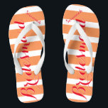 Personalisierte Trauzeugin Rot und Korallen Flip Flops<br><div class="desc">Personalisiertes Rot- und Coral Orange Sherbert Stripes Muster - Wechseln Sie zu Jeglicher Farbe,  indem Sie auf Anpassen klicken. Und sagen Sie alles,  was Sie gewollt haben. Machen Sie diese eine Art Flip Flops,  die Ihre Nachricht auf ihnen haben. Sei das Gerede vom Strand!</div>