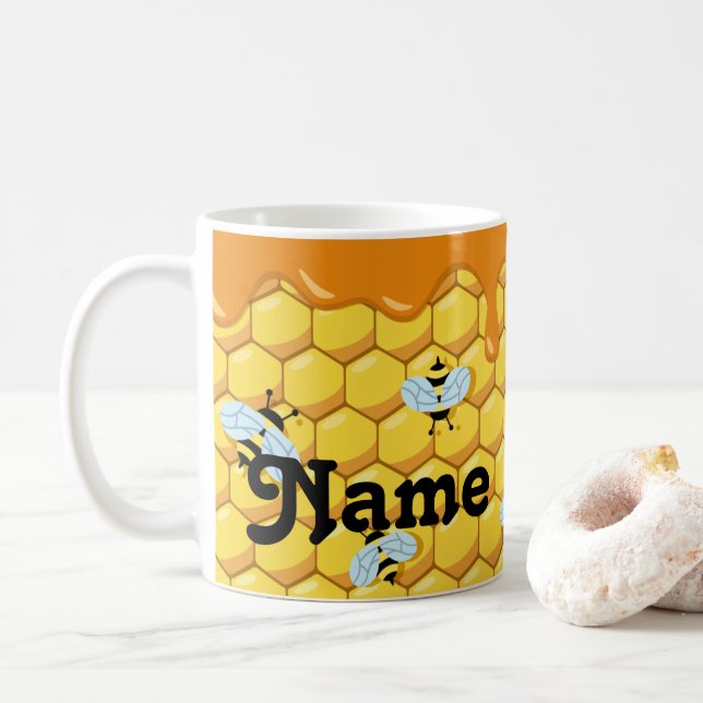 Personalisierte Treiblütenentwürfe für Honigbienen Kaffeetasse (Mit Donut)