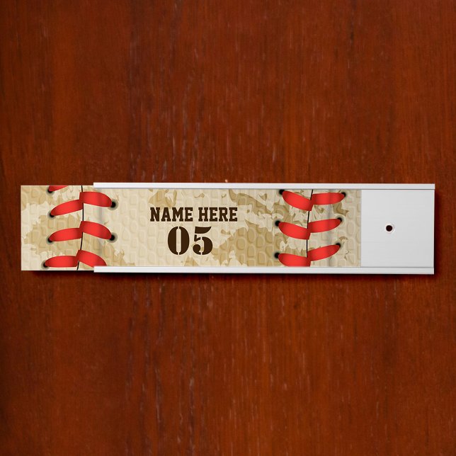 Personalisierte Vintage Baseballnummer Retro Türschild (Von Creator hochgeladen)