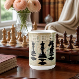 Personalisierte Vintage-Grunge-König-Schachfigur Kaffeetasse