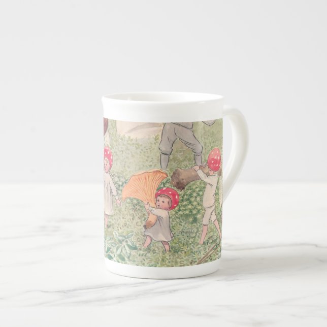 Personalisierte Vintage Mushroom Fairies Tasse (Vorderseite Rechts)