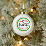 Personalisierte Weihnachten Pandas<br><div class="desc">Dieses Personalisierte Pandas Design wird Sie mit Holiday Cheer füllen. Sie können alle Texte personalisieren,  um etwas Anderes zu sagen,  wenn Sie möchten,  oder Sie können es behalten,  als ob Sie das Original bewundern. Gute Ferien!!</div>