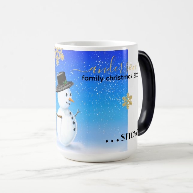 Personalisierte Weihnachtsfamilien-Tasse mit Schne Verwandlungstasse (VorderseiteRechts)