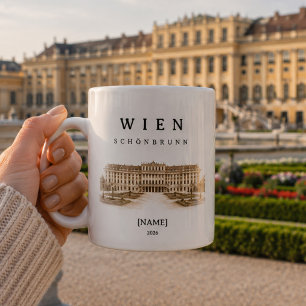 Personalisierte Wien Schönbrunn Name & Jahr Kaffeetasse