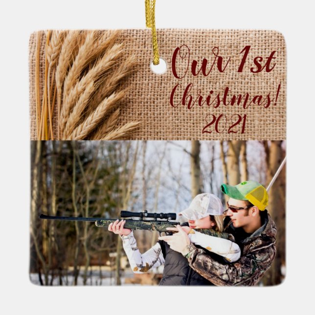 Personalisierte XMAS Zierwein auf Burlap Sack Co Keramikornament (Vorderseite)