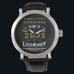 Personalisierter 20. Geburtstag oder Altersruhe Ge Armbanduhr<br><div class="desc">Eine personalisierte, einzigartige Uhr für den Geburtstag, der 20 Jahre alt wird. Fügen Sie den Namen zu diesem Vintagen Retro-Stil Schwarz, Weiß und Gold für ein individuelles Geschenk. Bearbeiten Sie den Namen und das Jahr einfach mit der Vorlage. Ein wunderbares Sondergeschenk für einen besondere Anlass. Mehr Geschenke und Party-Vorräte für...</div>
