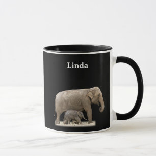 Personalisierter afrikanischer Elefant auf Schwarz Tasse