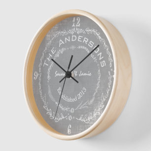 Personalisierter alter rustikaler Blumenkranz Swir Uhr