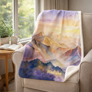 Personalisierter Aquarell-Bergsonnenuntergang Sherpadecke