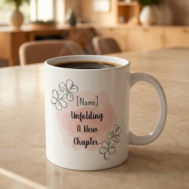 Personalisierter ästhetischer Wasserfarben-Geburts Kaffeetasse (Birthday coffee mug with aesthetic watercolor, line art flowers and an editable text.)