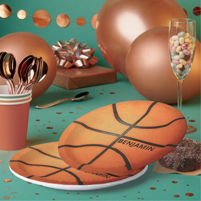 Personalisierter Basketball 9" Rundpapier-Teller Pappteller (Multi)